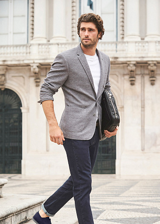 Пиджак из структурного материала Пиджак из структурного материала