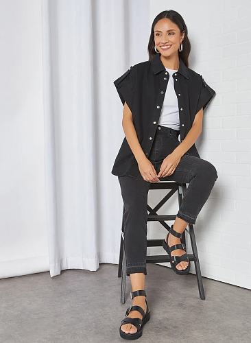 Жилет с короткими рукавами Жилет с короткими рукавами