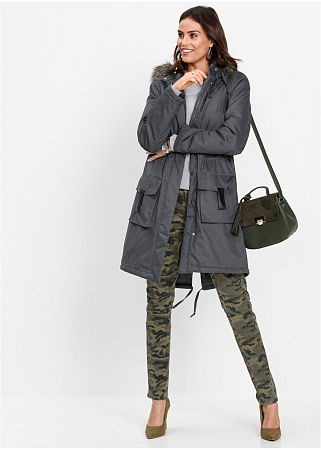 Модная длинная куртка-парка Модная длинная куртка-парка